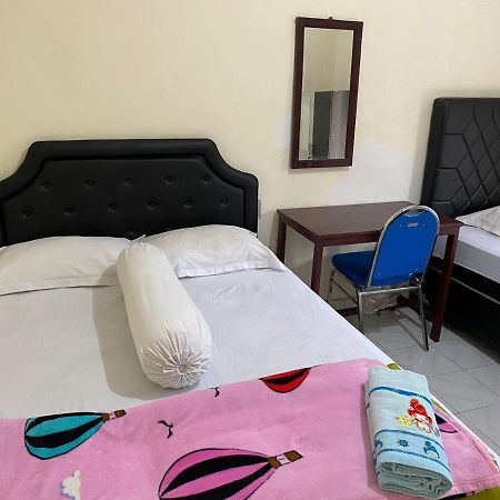 Mawar Bed And Breakfast Bajawa Eksteriør billede