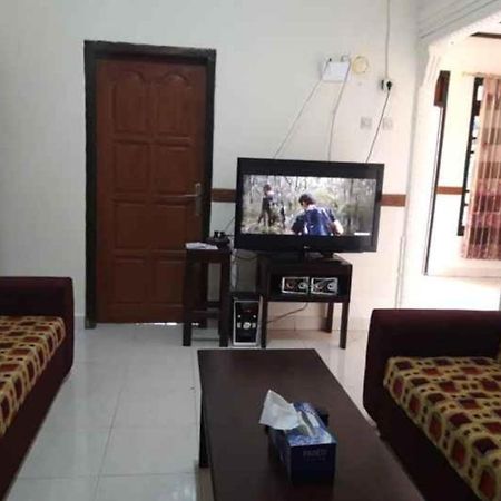 Mawar Bed And Breakfast Bajawa Eksteriør billede