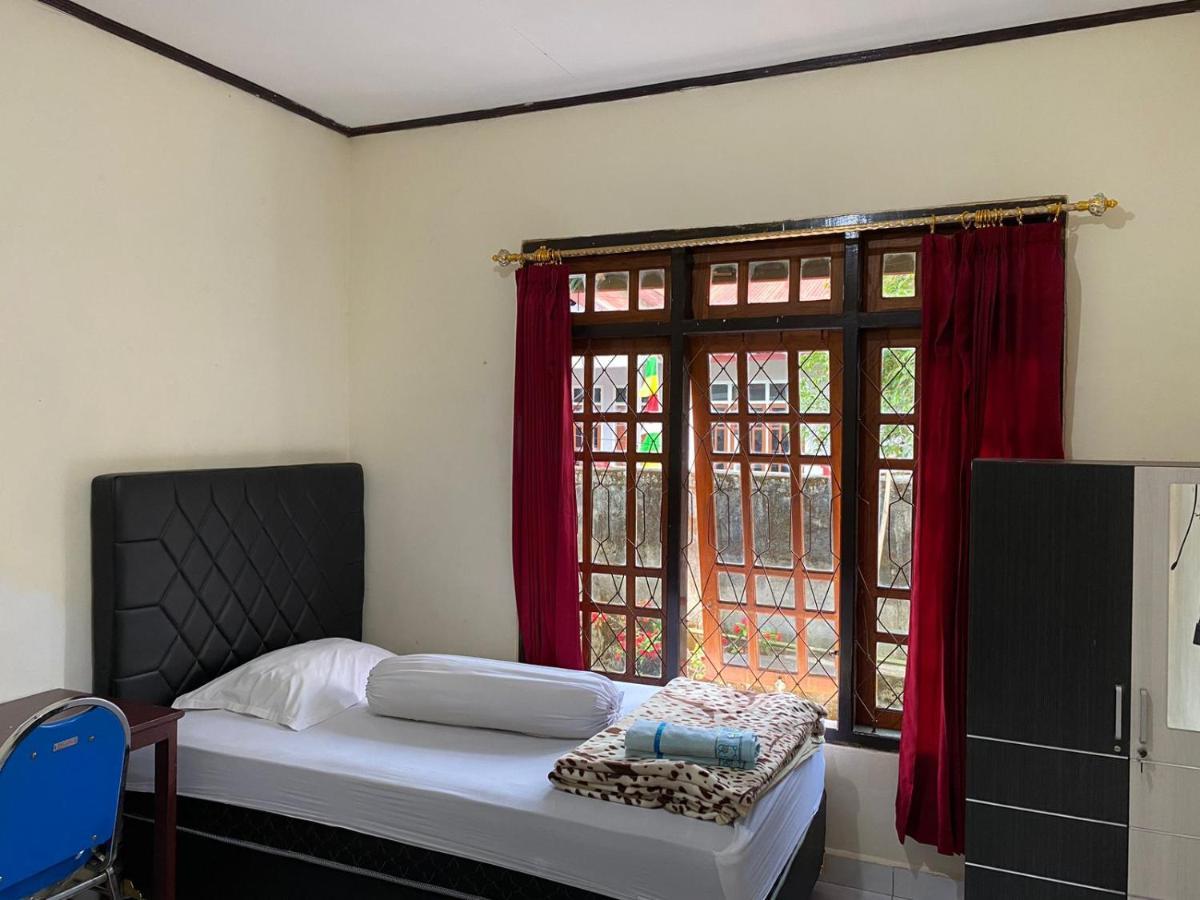 Mawar Bed And Breakfast Bajawa Eksteriør billede